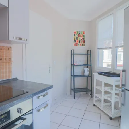 Apartment Charming Close To The Sea *
