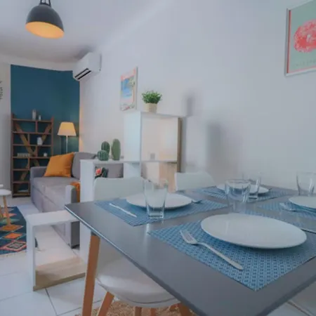 Charming Close To The Sea Apartment *